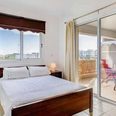 Apartment Avlida *