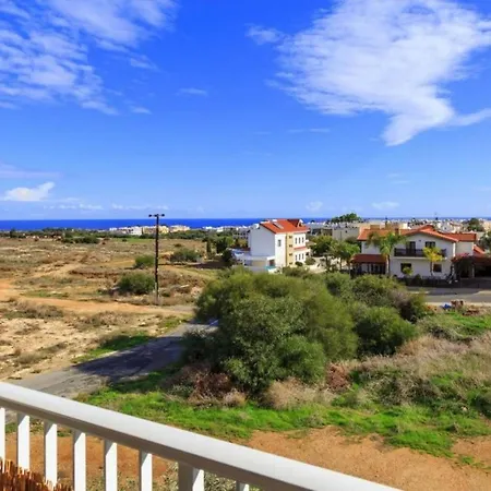 Apartment Avlida