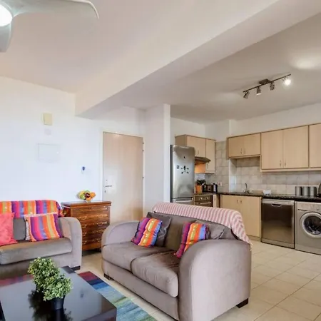Avlida Apartment Paralimni